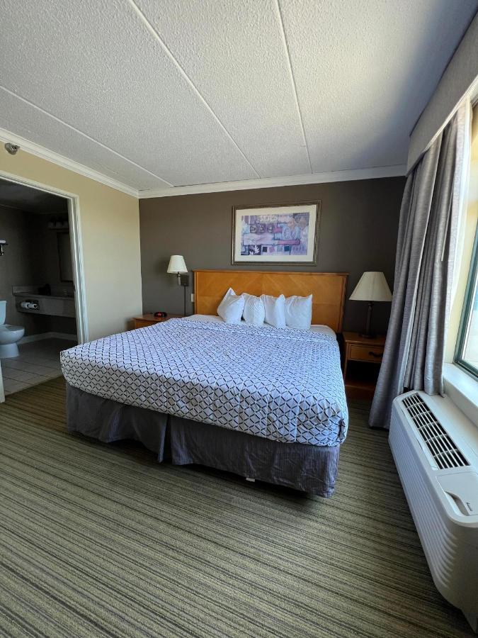 Wingate By Wyndham Coon Rapids Hotel Екстериор снимка
