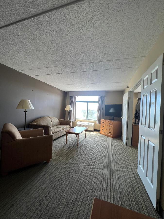 Wingate By Wyndham Coon Rapids Hotel Екстериор снимка
