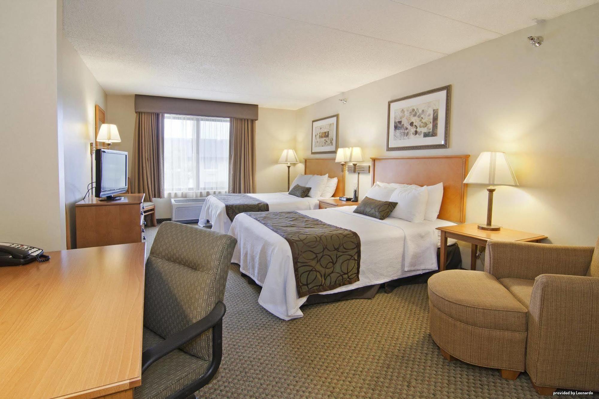 Wingate By Wyndham Coon Rapids Hotel Стая снимка