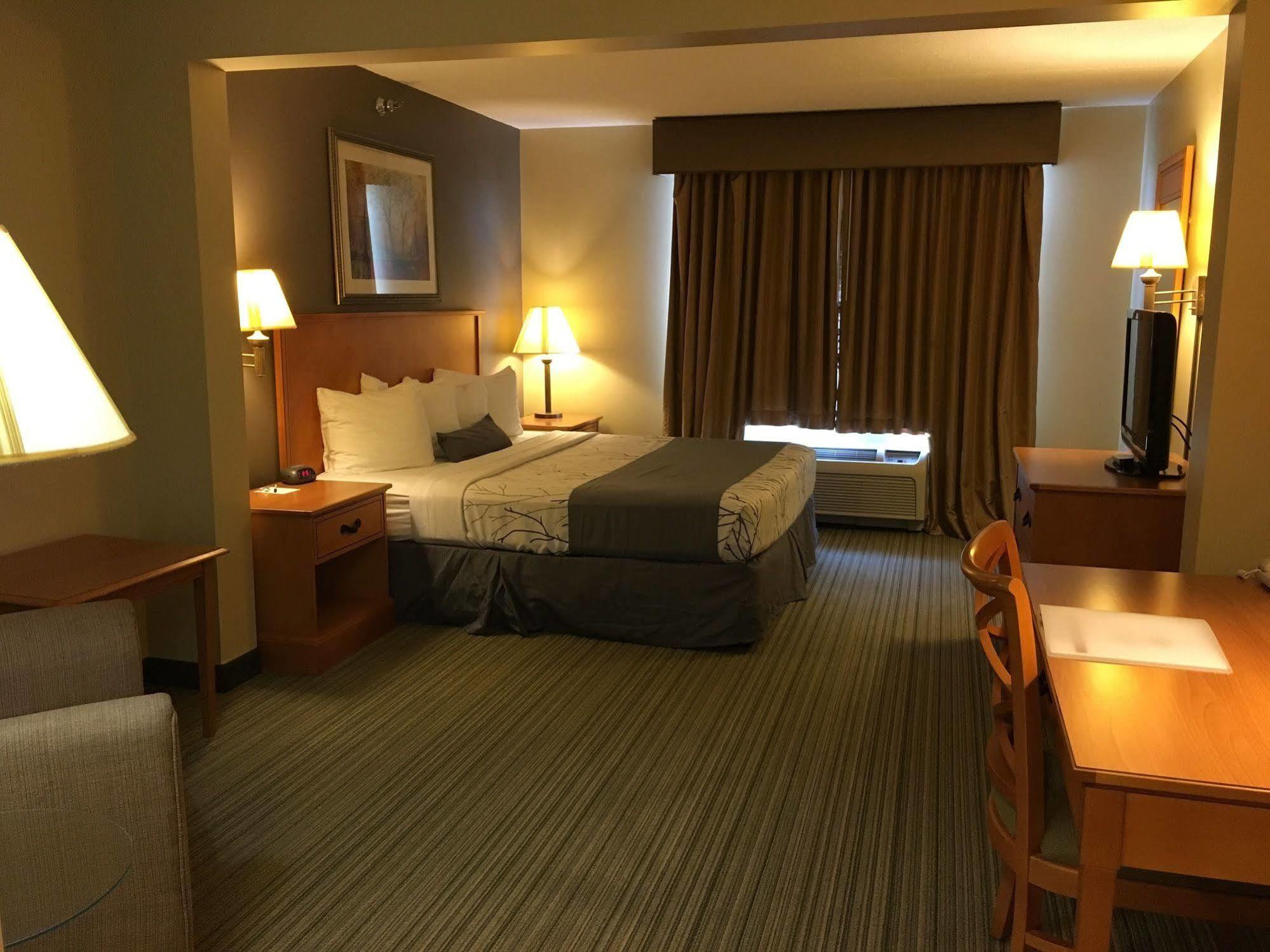 Wingate By Wyndham Coon Rapids Hotel Екстериор снимка