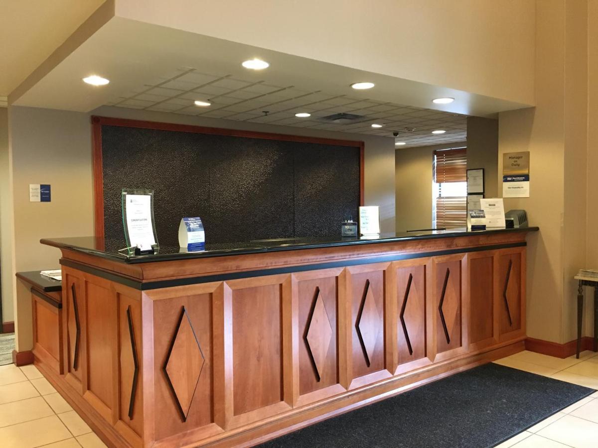 Wingate By Wyndham Coon Rapids Hotel Екстериор снимка